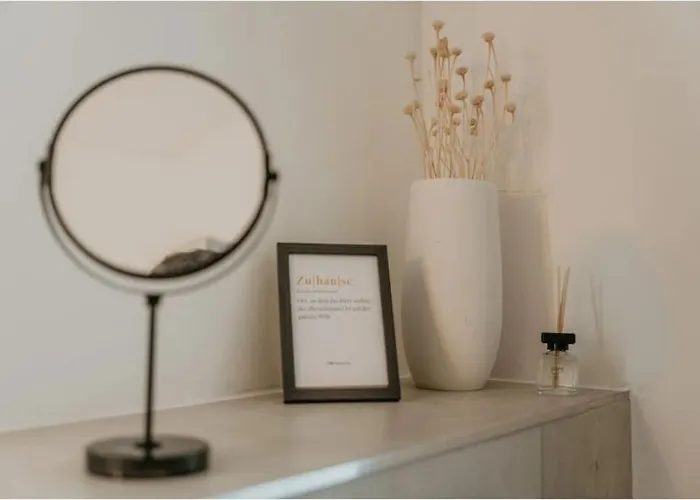 Gemuetliche Chlodwig No 1 Κόμπλεντς